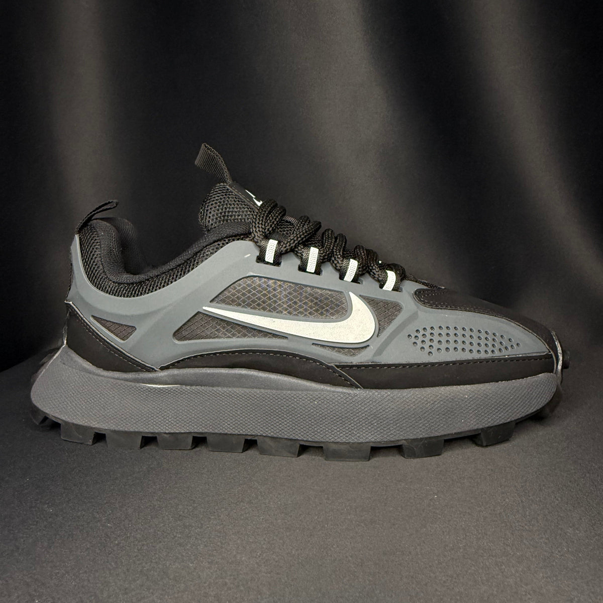 NK Bailleli Preto e Cinza