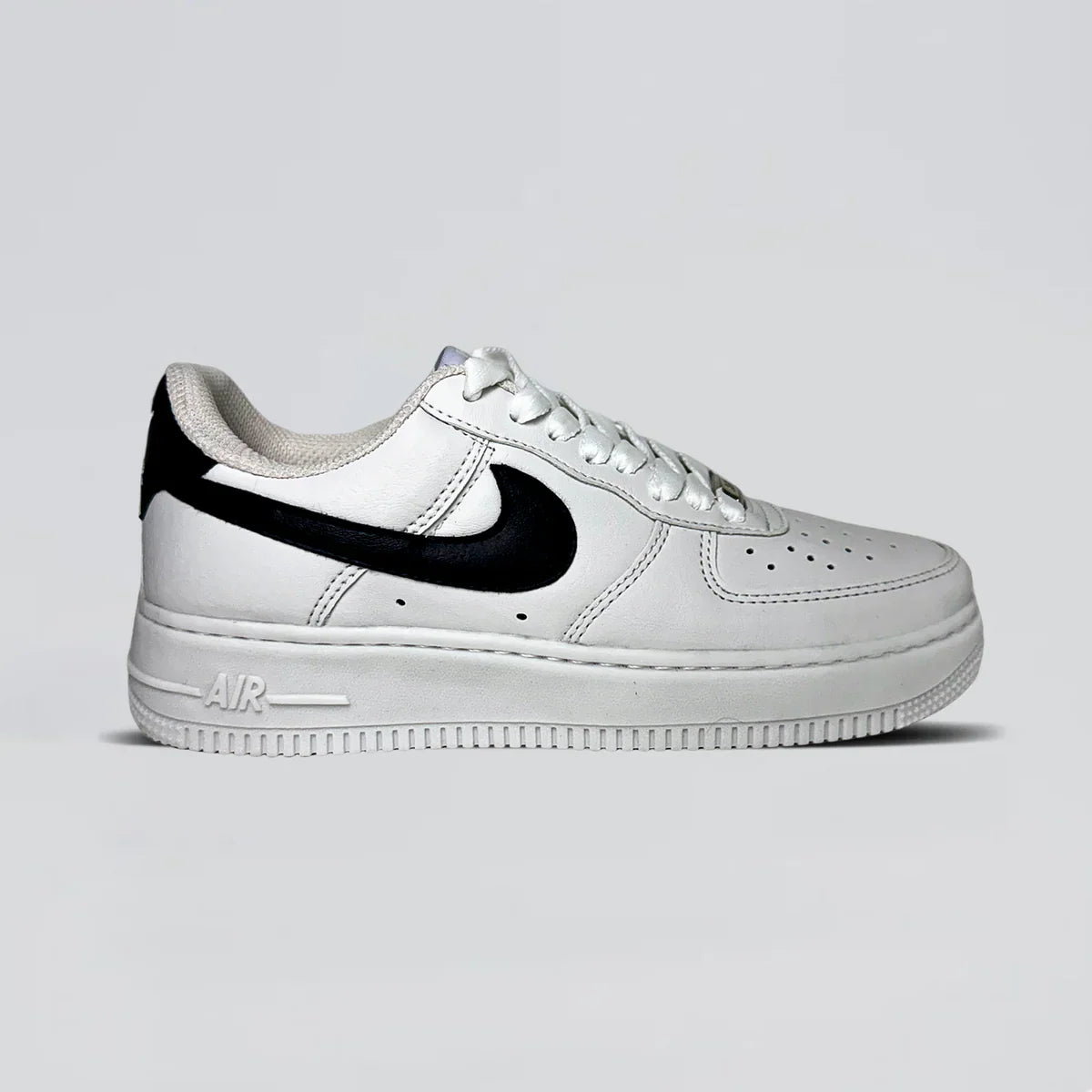 NK AF1 Branco / Preto