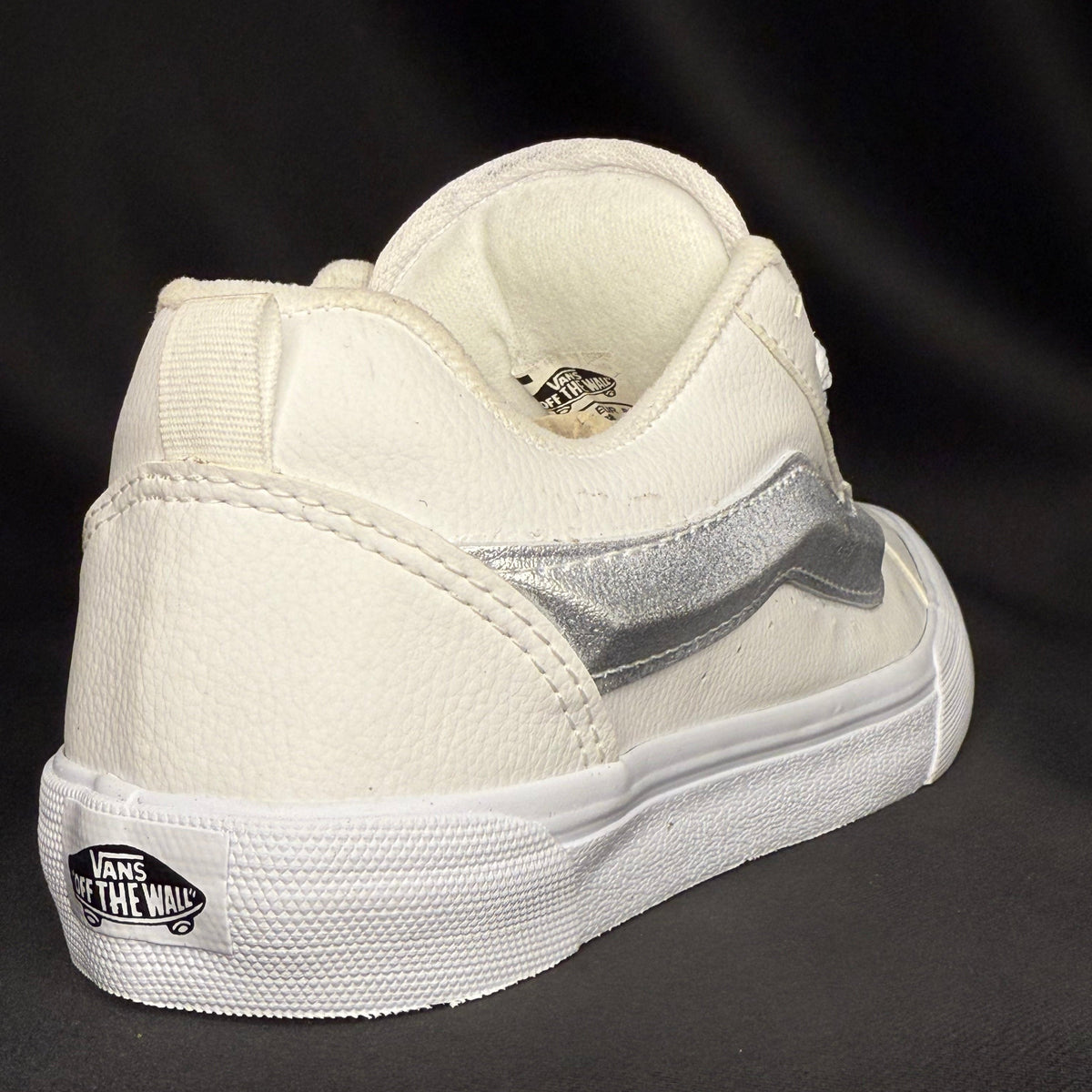 VNS Knu Branco e Prata