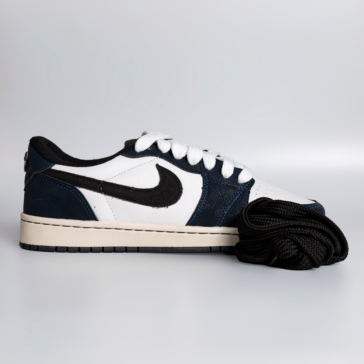NK Air Jordan Low Navy Blue (POUCAS UNIDADES)