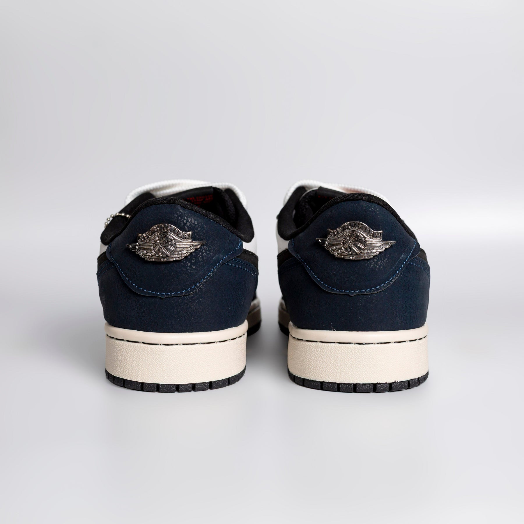 NK Air Jordan Low Navy Blue (POUCAS UNIDADES)