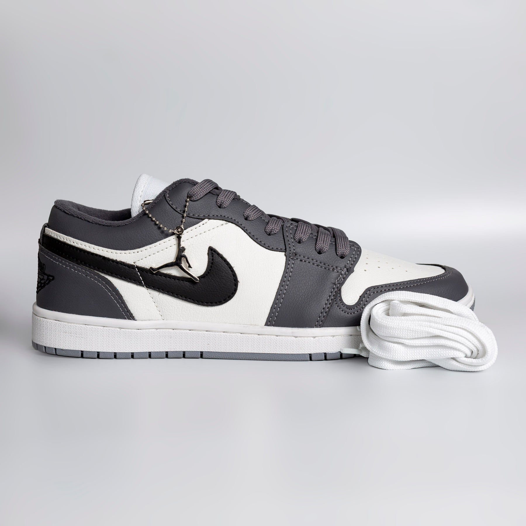 NK Air Jordan Low Grey Black