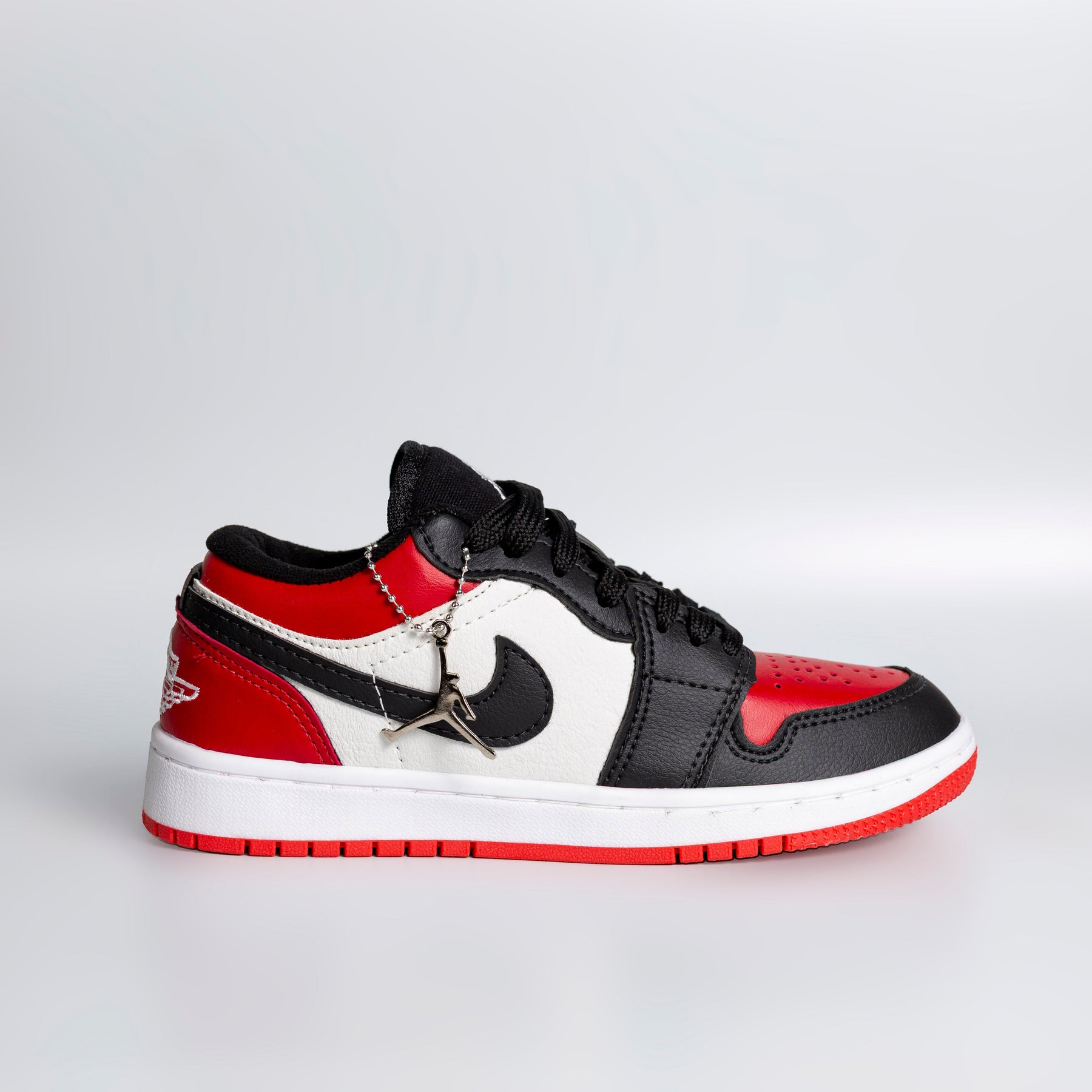 NK Air Jordan Bred toe
