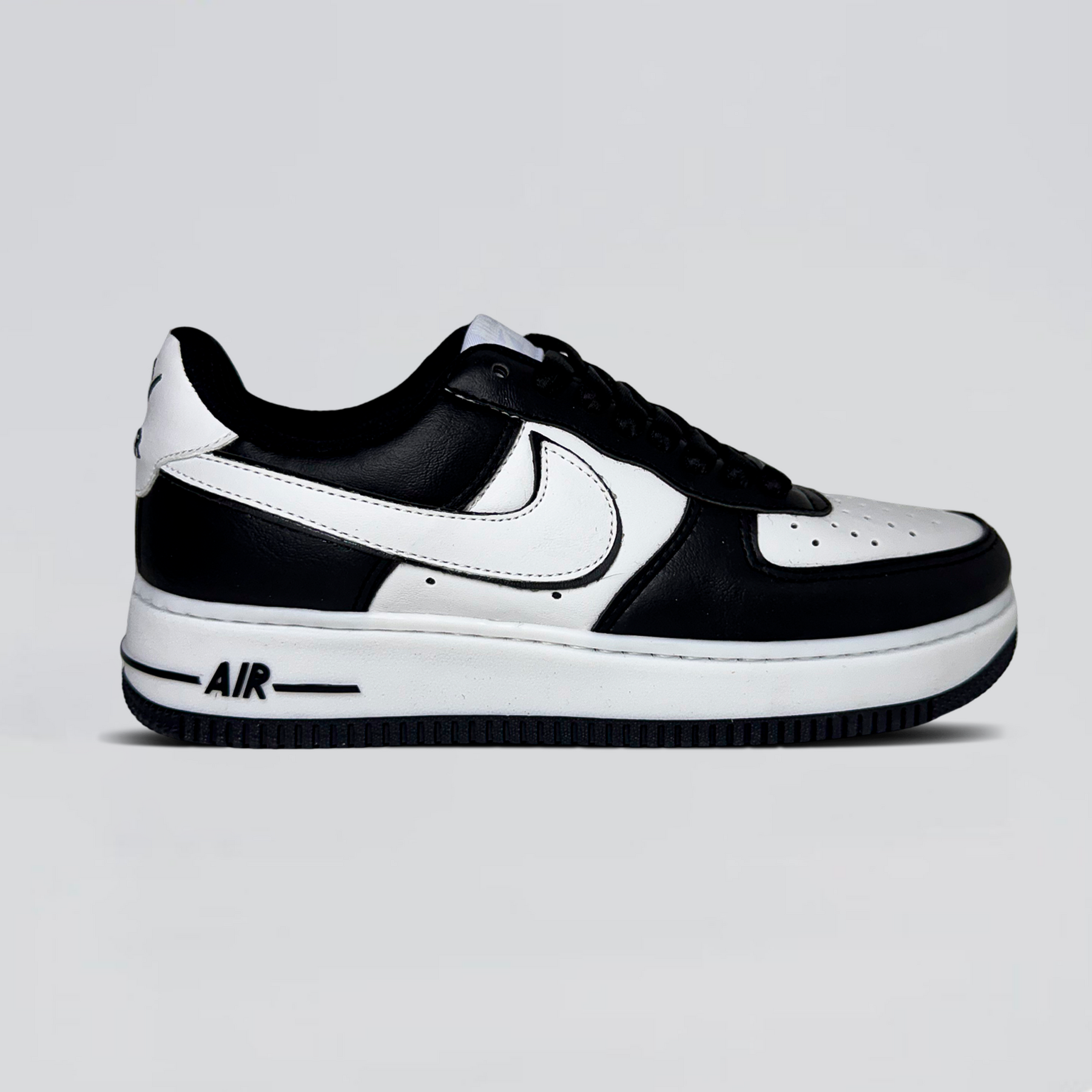 NK AF1 Preto e Branco Panda