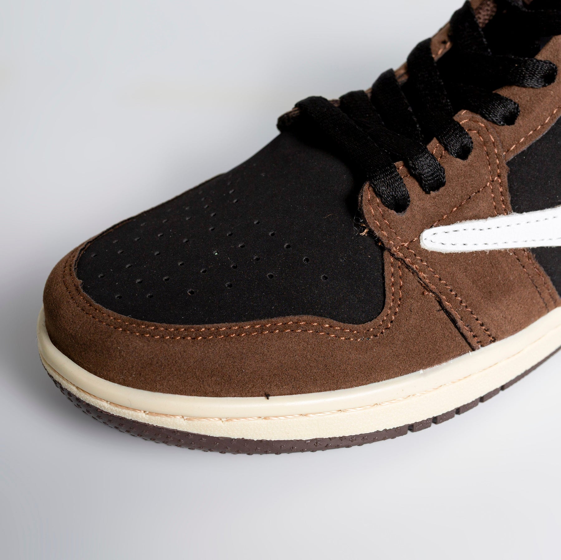 NK Air Jordan 1 Low Travis Scott brown