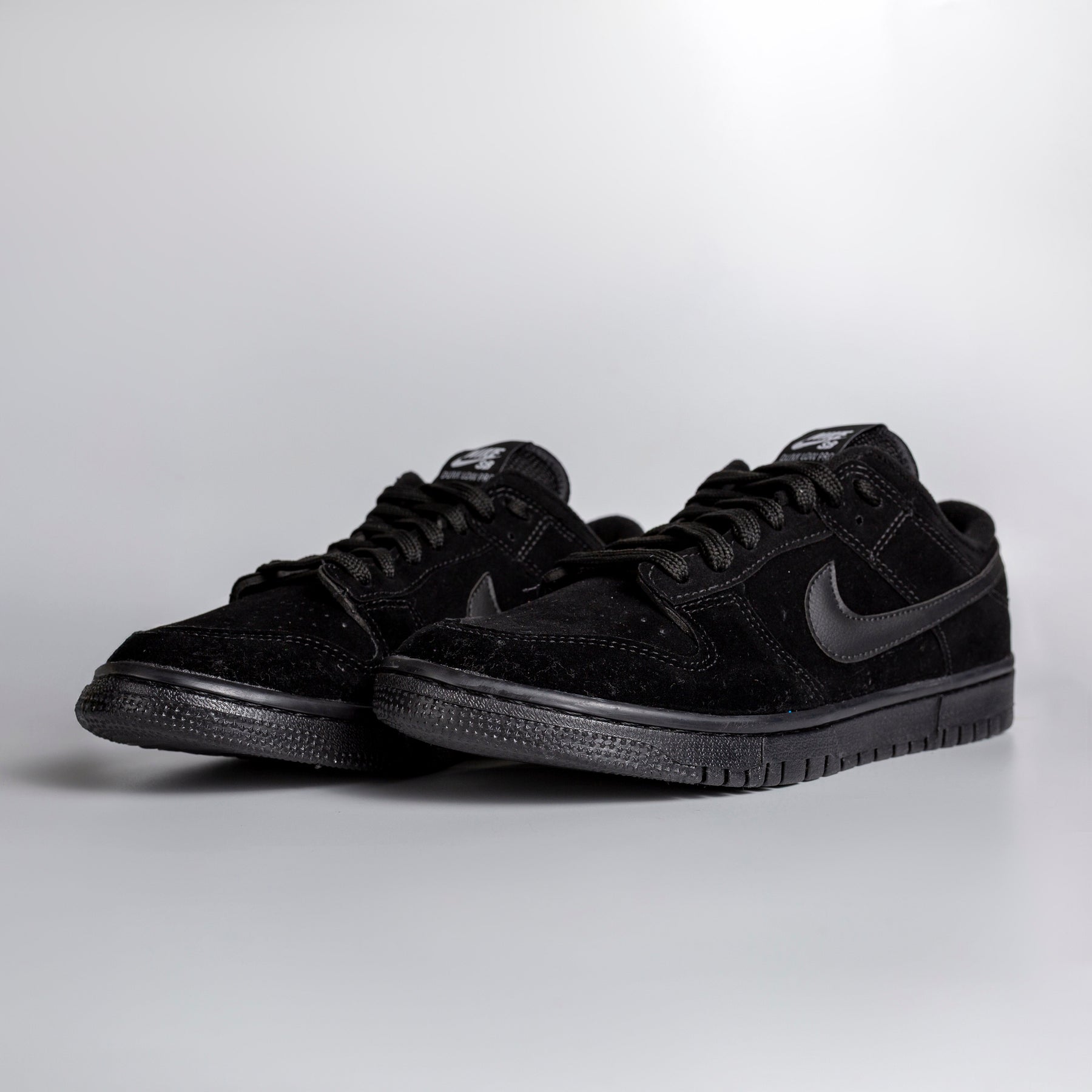 NK Dunk Low Triple Black