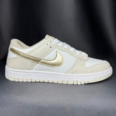 DK Low Off White Dourado