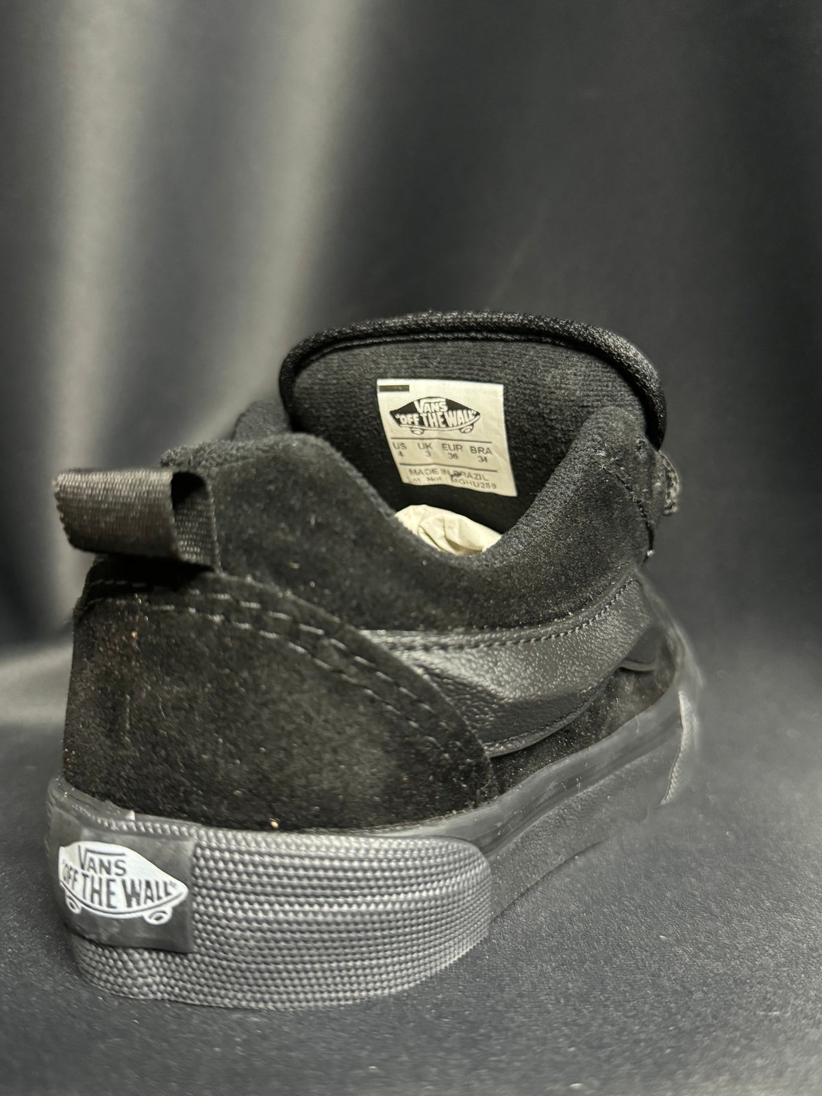 VNS Knu Preto & Preto