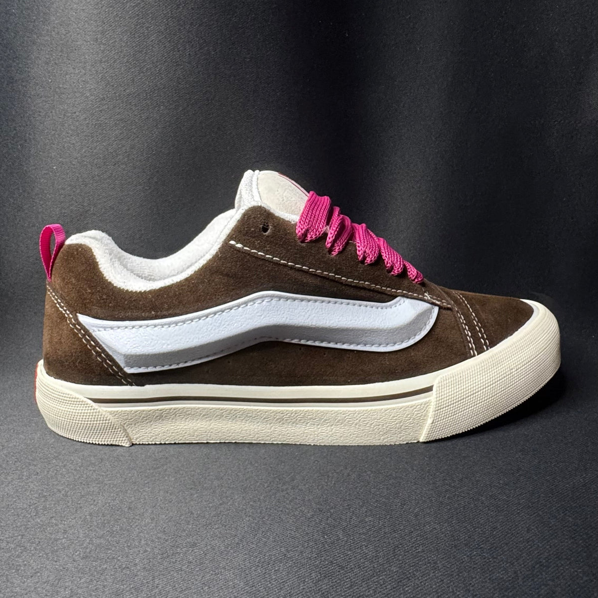 VNS Knu Café & Rosa