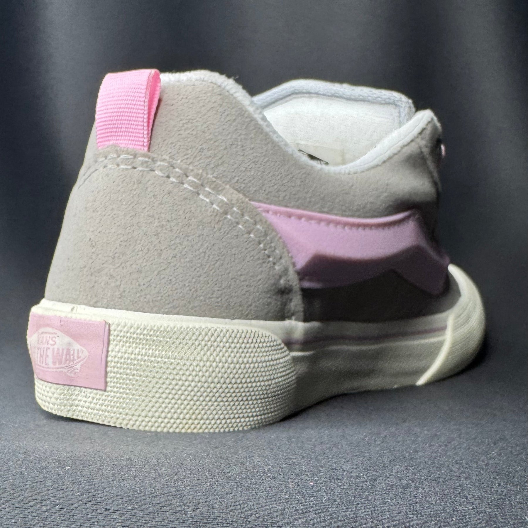 VNS Knu Cinza & Rosa