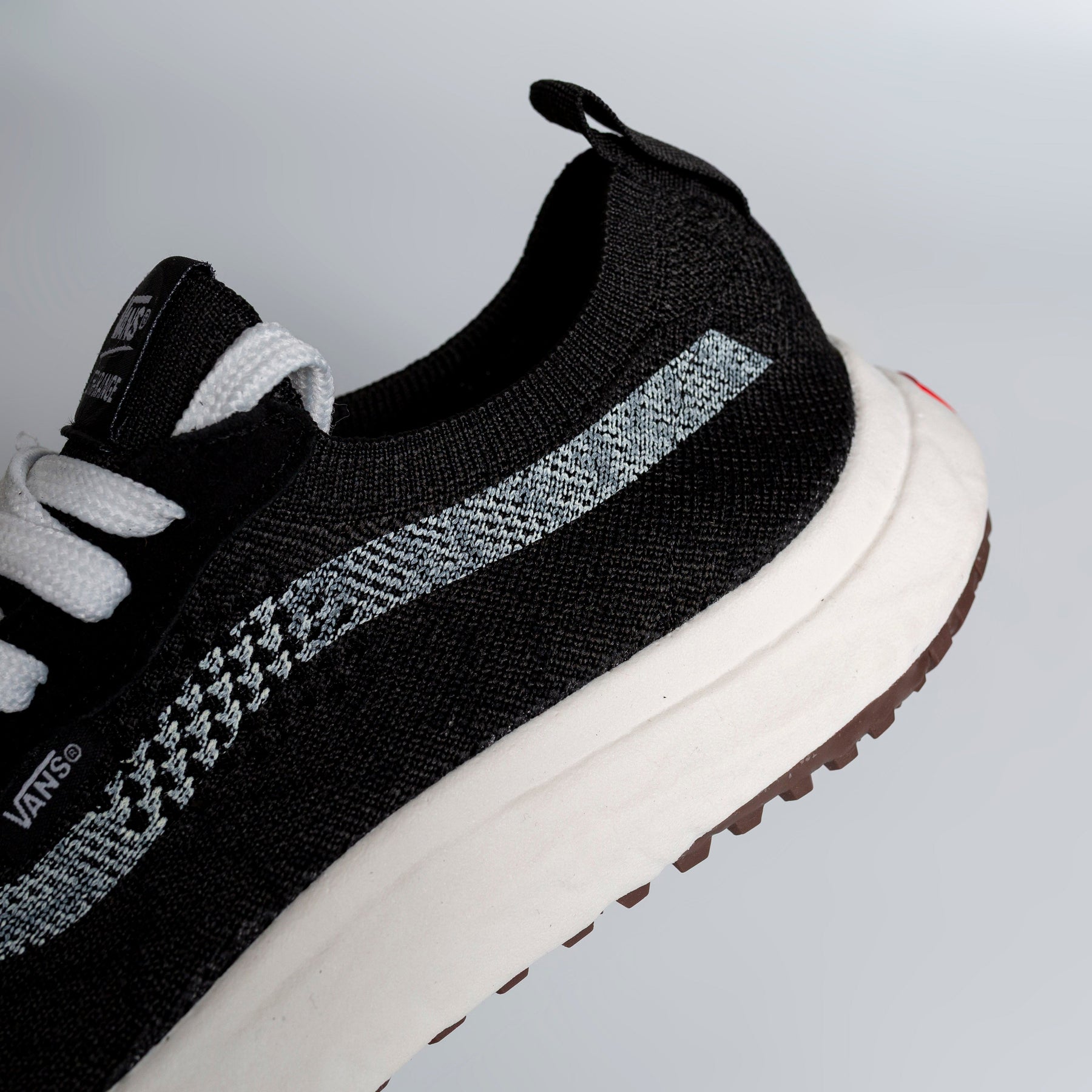 VNS VR3  Preto e Branco