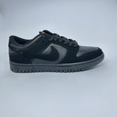 NK Dunk Low | Preto Preto