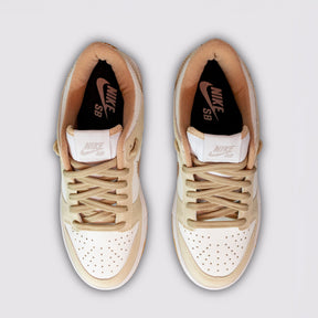 NK Dunk Low Metalic Gold