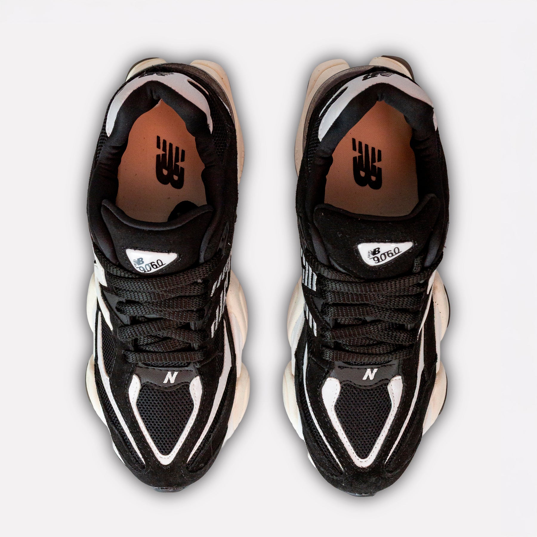 NB 9060 Preto e Branco