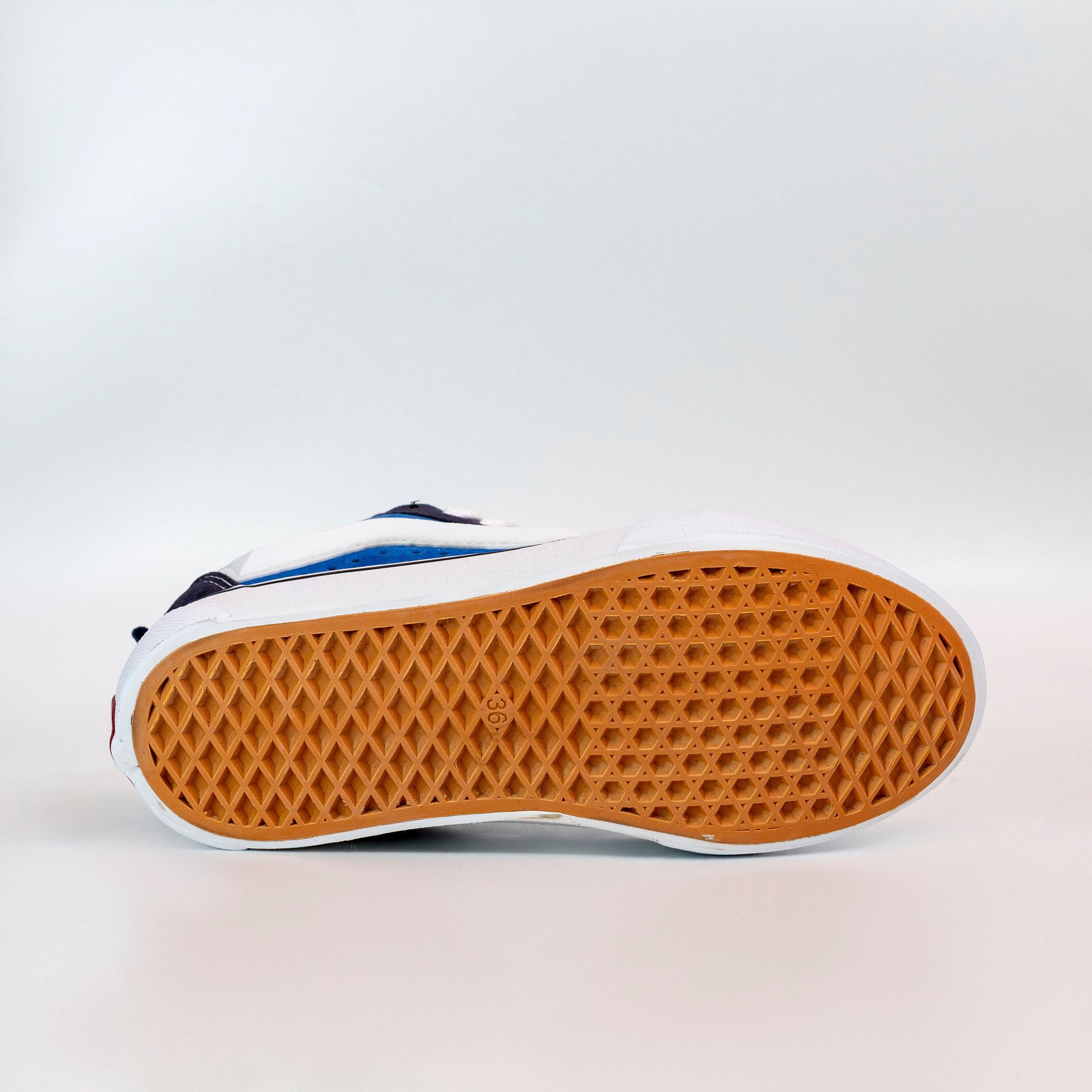 VNS Knu Blue (ÚLTIMOS PARES)