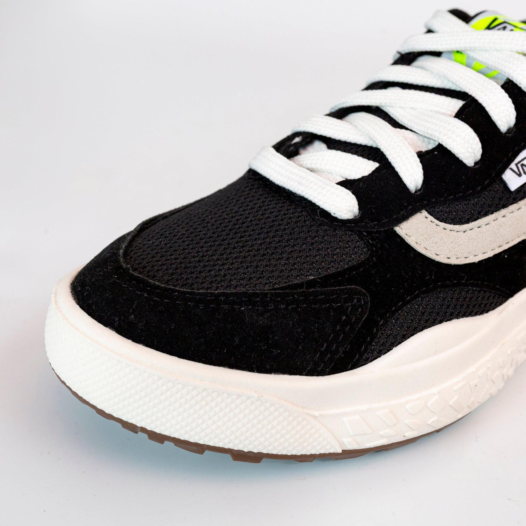 VNS Neo Black White (ÚLTIMOS PARES)