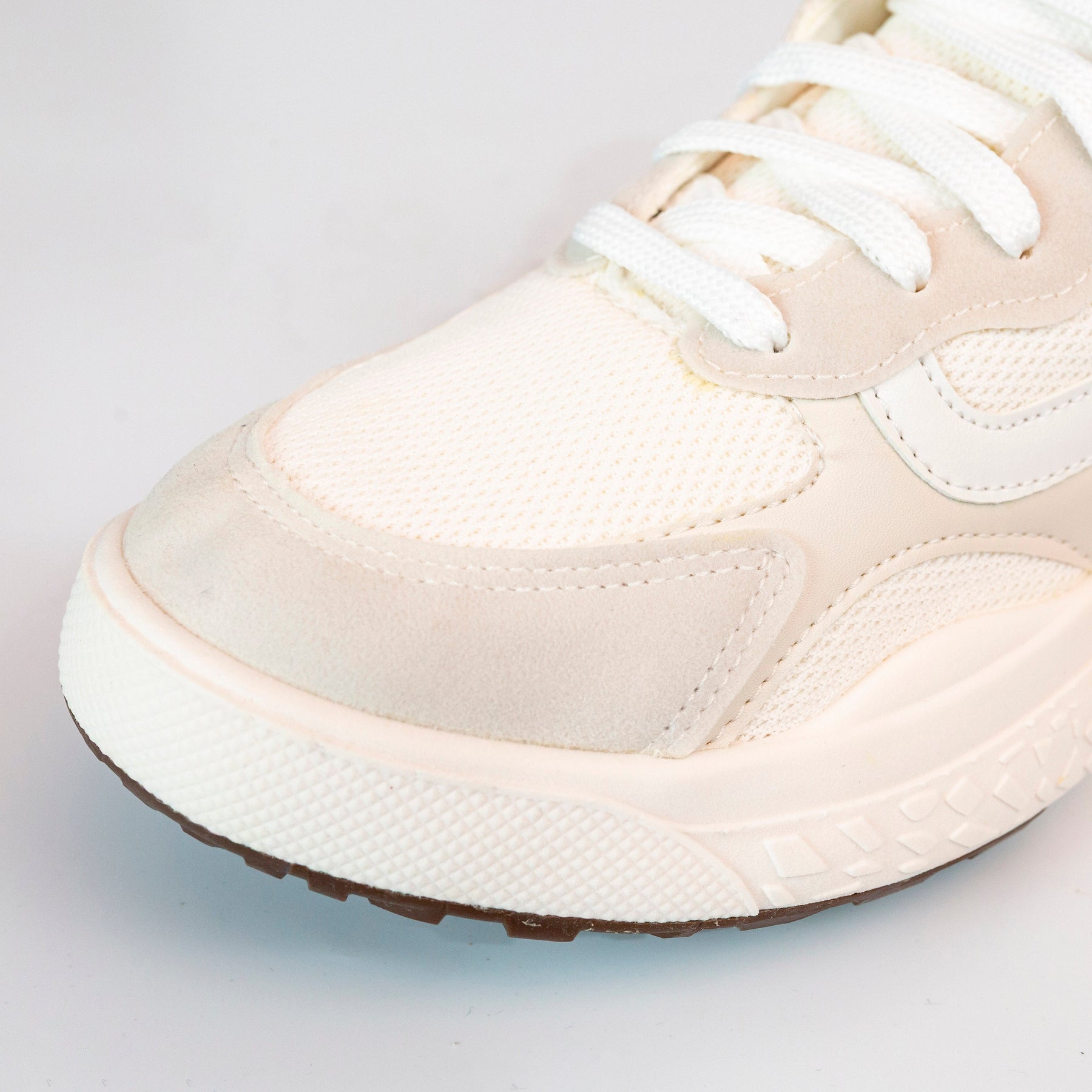 VNS Neo White (ÚLTIMOS PARES)